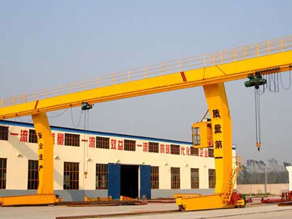 L型電動(dòng)葫蘆門(mén)式起重機(jī)